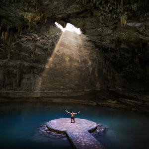Image by d_alexander33 titled ’mexico, cave, cenote’. Source: Pixabay Image by d_alexander33 titled ’mexico, cave, cenote’. Source: Pixabay