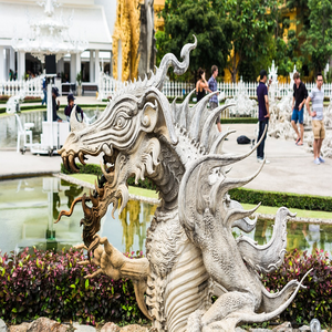 Image by Josch13 titled ’white temple, chiang rai, thailand’. Source: Pixabay