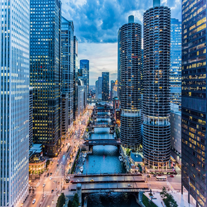 Image by TobiasBrunner titled ’river, bridges, buildings’. Source: Pixabay