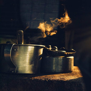 Image by subhro_vision titled ’tea, tea pot, smoke’. Source: Pixabay
