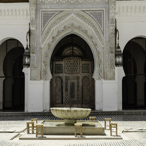 Image by ricpucc titled ’morocco, fez, medina’. Source: Pixabay