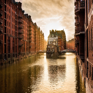 Image by Kookay titled ’hamburg, speicherstadt, channel’. Source: Pixabay