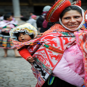 Image by chiaravi titled ’peru, market, woman’. Source: Pixabay