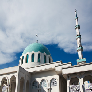 Image by Heen225 titled ’mosque, india mosque kuching, malaysia’. Source: Pixabay