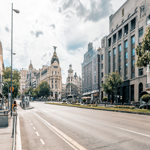 Image by c1n3ma titled ’madrid, city, road’. Source: Pixabay