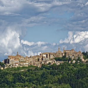 Image by Makalu titled ’italy, tuscany, montepulciano’. Source: Pixabay