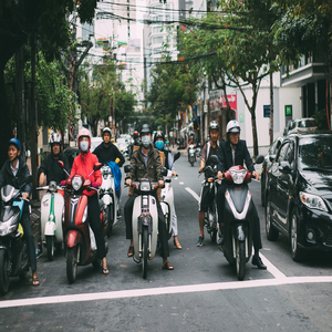 Image by harveyzoka titled ’street, city life, vietnam’. Source: Pixabay