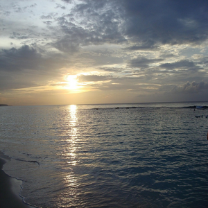 Image by msshlee titled ’jamaica, beach, sunset’. Source: Pixabay