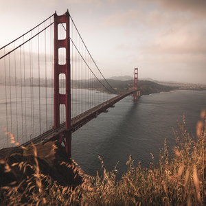 Image by crispy-fotografie titled ’golden gate bridge, san francisco, suspension bridge’. Source: Pixabay