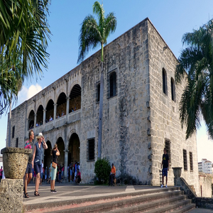 Image by neufal54 titled ’dominican republic, santo domingo, caribbean’. Source: Pixabay Image by neufal54 titled ’dominican republic, santo domingo, caribbean’. Source: Pixabay