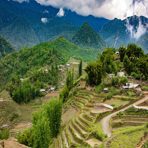 Image by thanhtungo titled ’sapa, lao cai, vietnam’. Source: Pixabay