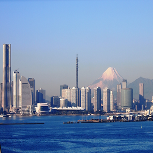 Image by auntmasako titled ’mount fuji, yokohama, bay bridge’. Source: Pixabay