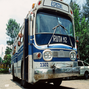 Image by Gpolak titled ’autobus, summer, el salvador’. Source: Pixabay Image by Gpolak titled ’autobus, summer, el salvador’. Source: Pixabay