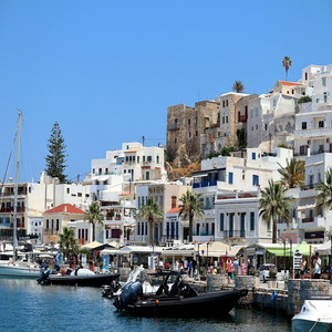 Image by Tho-Ge titled ’naxos, greece, port’. Source: Pixabay