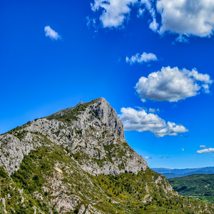 Image by lecreusois titled ’mountain, peak, provence’. Source: Pixabay Image by lecreusois titled ’mountain, peak, provence’. Source: Pixabay