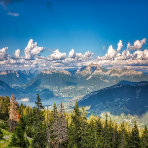 Image by Rachid-Amer titled ’mountain, semnoz, annecy’. Source: Pixabay
