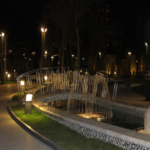 Image by 12019 titled ’baku, azerbaijan, night’. Source: Pixabay