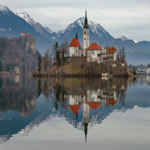 Image by Nick115 titled ’church, slovenia, lake’. Source: Pixabay Image by Nick115 titled ’church, slovenia, lake’. Source: Pixabay
