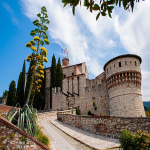 Image by Manuel-H titled ’castle, brescia, italy’. Source: Pixabay Image by Manuel-H titled ’castle, brescia, italy’. Source: Pixabay