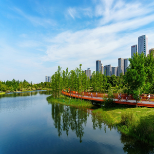 Image by adrian2019 titled ’asia, chengdu, lake’. Source: Pixabay