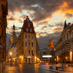 Image by tphananh titled ’building, city, dresden’. Source: Pixabay