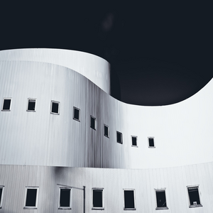 Image by 652234 titled ’architecture, swinging, modern’. Source: Pixabay Image by 652234 titled ’architecture, swinging, modern’. Source: Pixabay