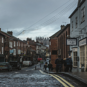 Image by eduardovieiraphoto titled ’street, buildings, town’. Source: Pixabay