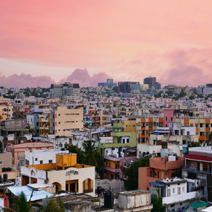 Image by shivaphotographyy titled ’city, hyderabad, nature’. Source: Pixabay