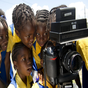 Image by 12019 titled ’kingston, jamaica, children’. Source: Pixabay