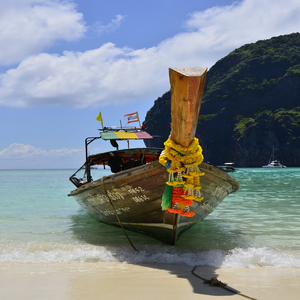 Image by RichardMc titled ’boat, krabi, thailand’. Source: Pixabay