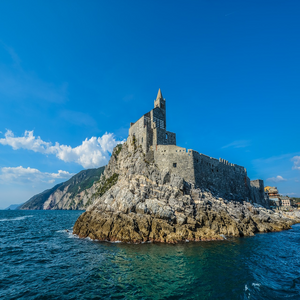 Image by user32212 titled ’travel, sea, water’. Source: Pixabay