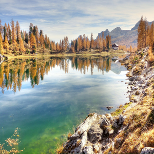 Image by kordi_vahle titled ’lago federa, lake, italy’. Source: Pixabay