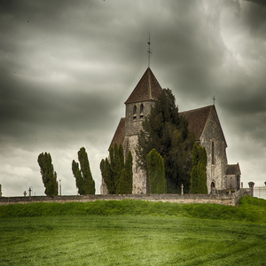 Image by andrenikon45 titled ’church saint-martin, seine et marne, clouds’. Source: Pixabay Image by andrenikon45 titled ’church saint-martin, seine et marne, clouds’. Source: Pixabay