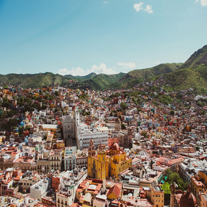 Image by maneph9 titled ’guanajuato, city, buildings’. Source: Pixabay