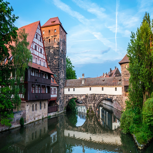 Image by Leonhard_Niederwimmer titled ’building, bridge, middle ages’. Source: Pixabay Image by Leonhard_Niederwimmer titled ’building, bridge, middle ages’. Source: Pixabay