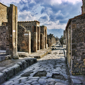 Image by Graham-H titled ’pompeii, italy, roman’. Source: Pixabay Image by Graham-H titled ’pompeii, italy, roman’. Source: Pixabay
