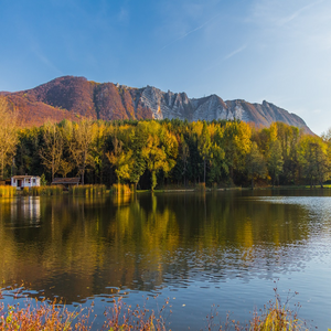 Image by Bergadder titled ’lake, water, waterfront’. Source: Pixabay Image by Bergadder titled ’lake, water, waterfront’. Source: Pixabay