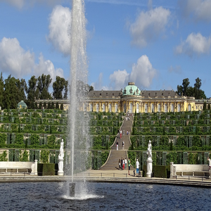 Image by neufal54 titled ’potsdam, castle, sightseeing’. Source: Pixabay Image by neufal54 titled ’potsdam, castle, sightseeing’. Source: Pixabay