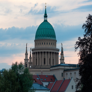 Image by wal_172619 titled ’church, saint nikolai church, potsdam’. Source: Pixabay Image by wal_172619 titled ’church, saint nikolai church, potsdam’. Source: Pixabay