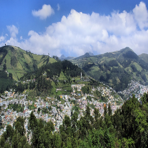 Image by DEZALB titled ’ecuador, quito, volcano’. Source: Pixabay