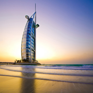 Image by keerthichn titled ’burj al arab, largest hotel in dubai, tallest hotel dubai’. Source: Pixabay