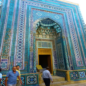 Image by LoggaWiggler titled ’shohizinda, necropolis, samarkand’. Source: Pixabay Image by LoggaWiggler titled ’shohizinda, necropolis, samarkand’. Source: Pixabay