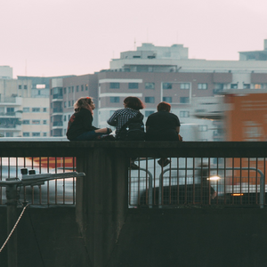 Image by 27105861 titled ’friendship, friends, paulista’. Source: Pixabay