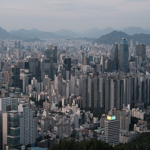 Image by cskkkk titled ’city, sunset, seoul’. Source: Pixabay