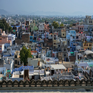 Image by Glavo titled ’city, udaipur, india’. Source: Pixabay Image by Glavo titled ’city, udaipur, india’. Source: Pixabay