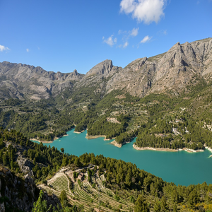 Image by akirEVarga titled ’valencia, spain, water reservoir’. Source: Pixabay