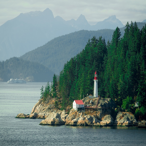 Image by Patjosse titled ’lighthouse, vancouver, island’. Source: Pixabay