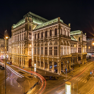 Image by Mike_68 titled ’vienna state opera, night, long exposure’. Source: Pixabay
