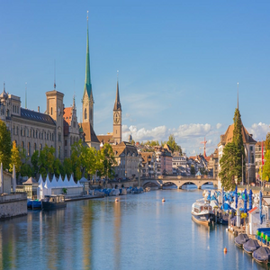 Image by ChiemSeherin titled ’building, boats, zurich’. Source: Pixabay